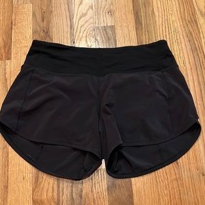 Size 6 Lululemon shorts